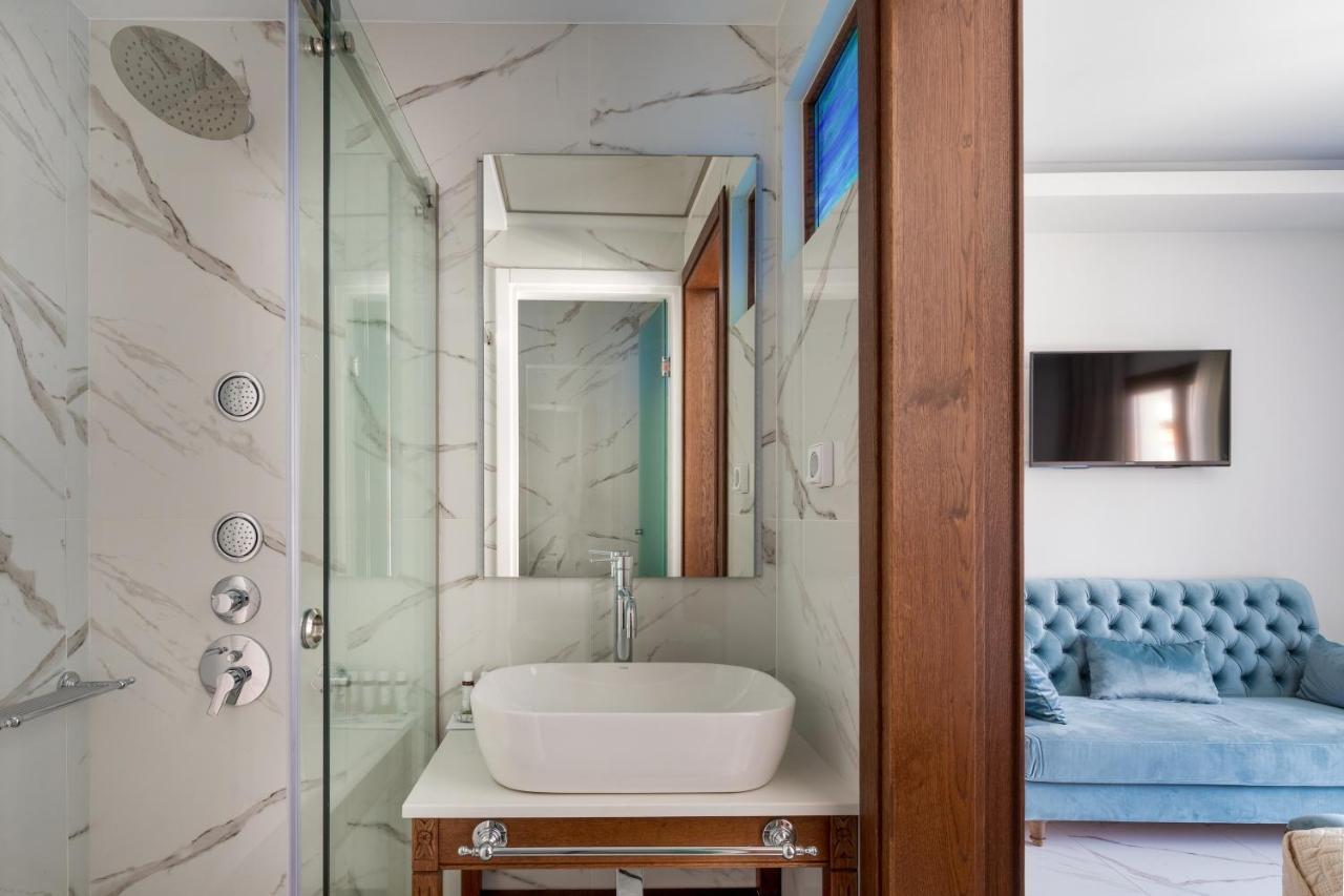 Vener Luxury Suites Chania  Ngoại thất bức ảnh
